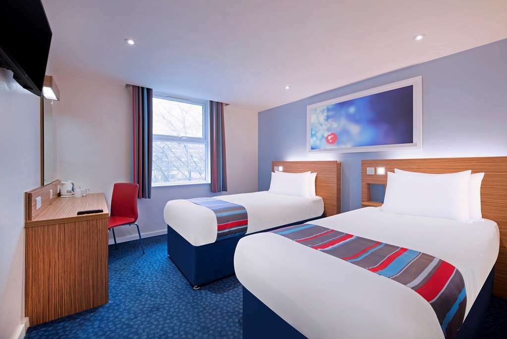 Travelodge Leeds Central Vicar Lane Room photo